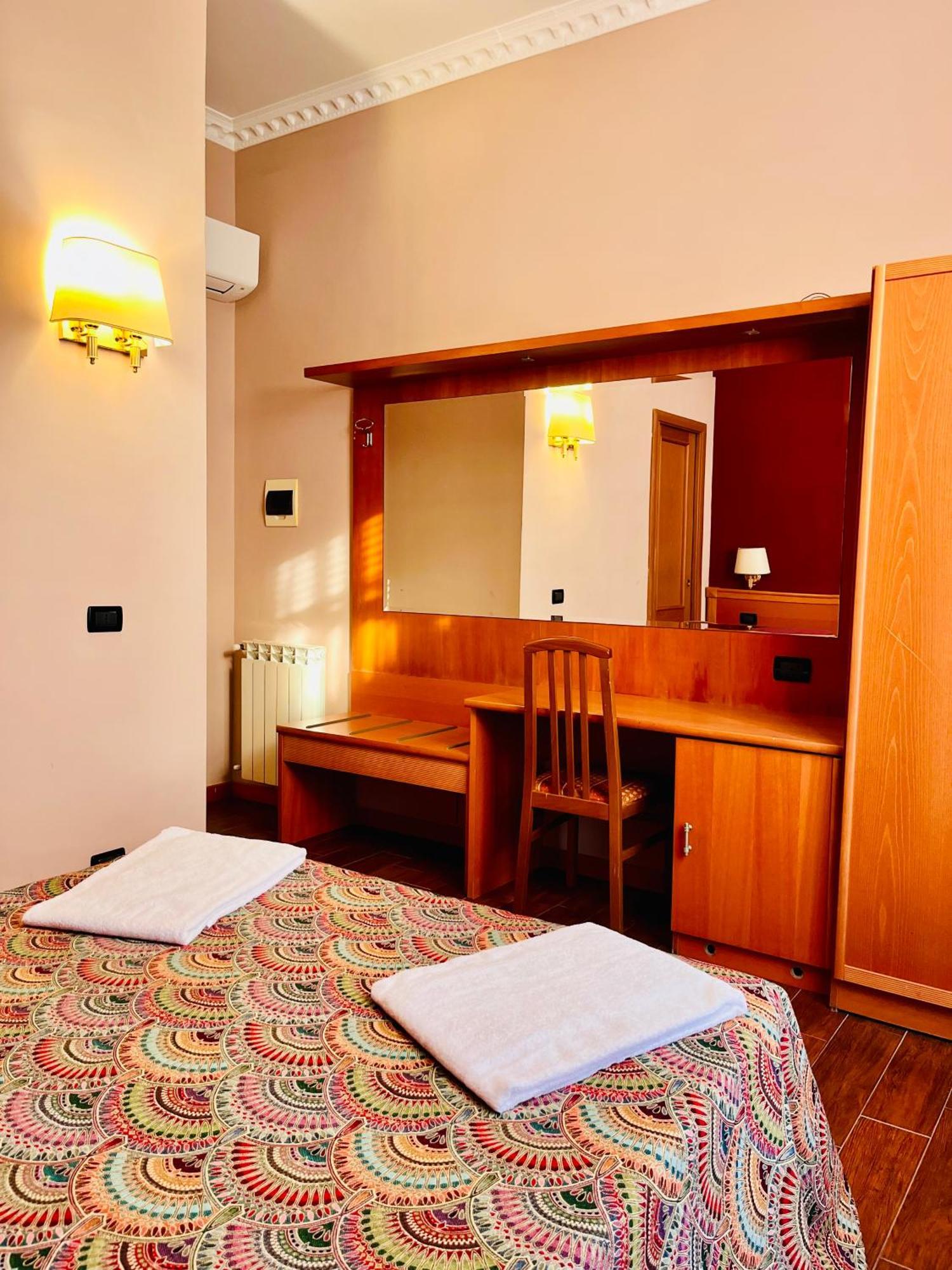 Beauty Rooms, Rome