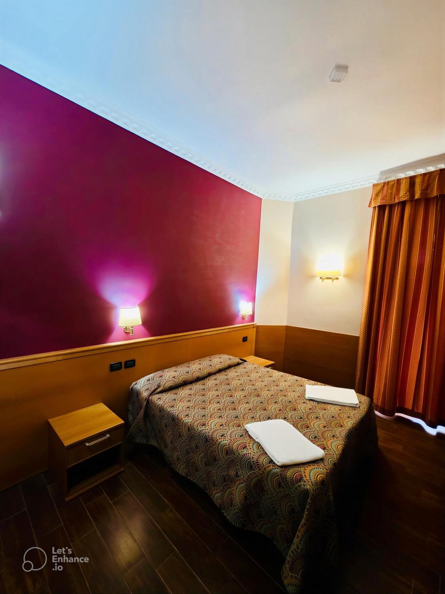 Beauty Rooms — Photos 1